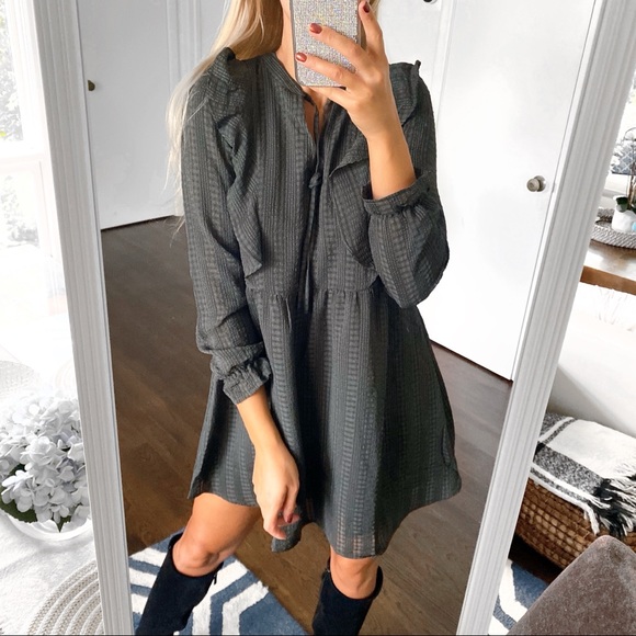 🌲 LOFT PETITE DARK GREEN RUFFLE SKATER DRESS! - Picture 6 of 14